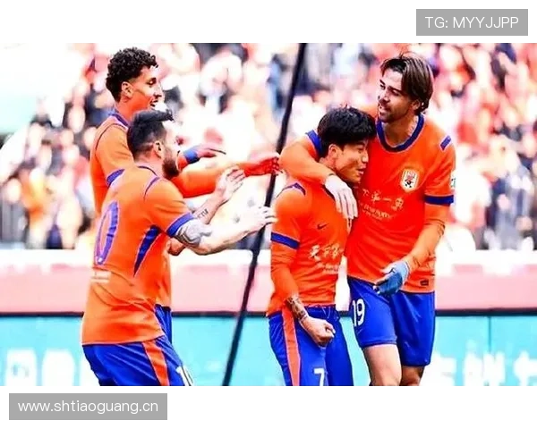 国安现危机!战术体系僵化引发球员不满,豪门底蕴能否助其重回巅峰?