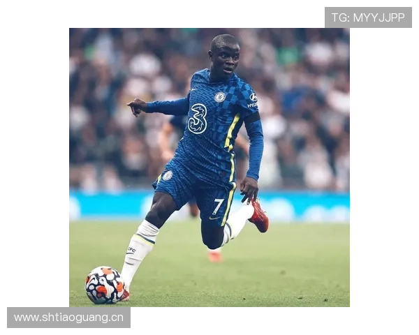 卡塞米罗与坎特在中场拦截频率下形成分散结构趋势 卡塞米罗与坎特在中场拦截频率下形成分散结构趋势