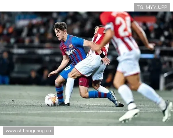 加维冲击顶级中场的关键阶段分析 加维冲击顶级中场的关键阶段分析